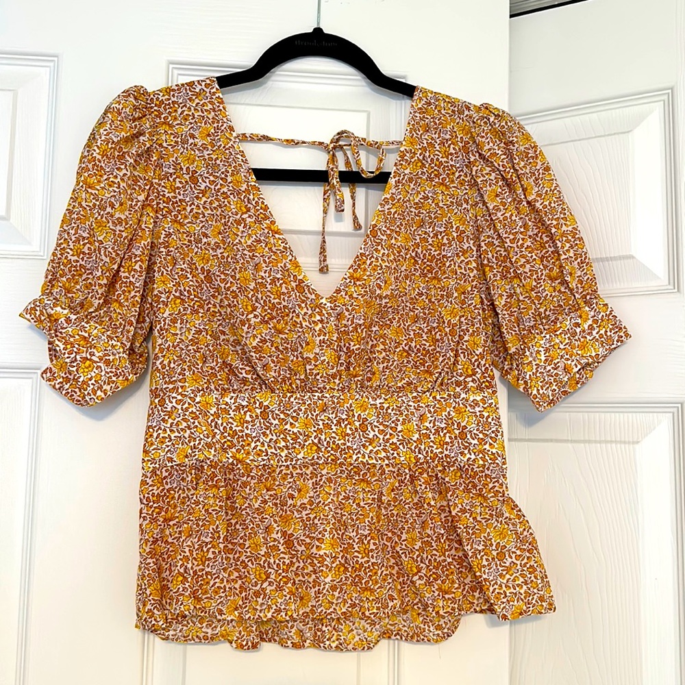 J. Crew Shirt Top orange white Floral 2 short Sleeve Printed Cotton 2 blouse